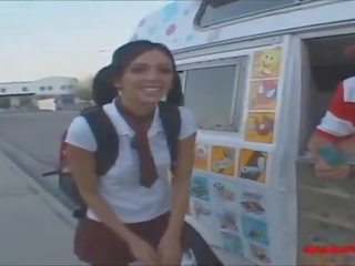 Gullibleteens.com icecream truck έφηβος/η γόνατο υψηλός άσπρος/η κάλτσες πάρει μέλος εκσπερμάτιση μέσα